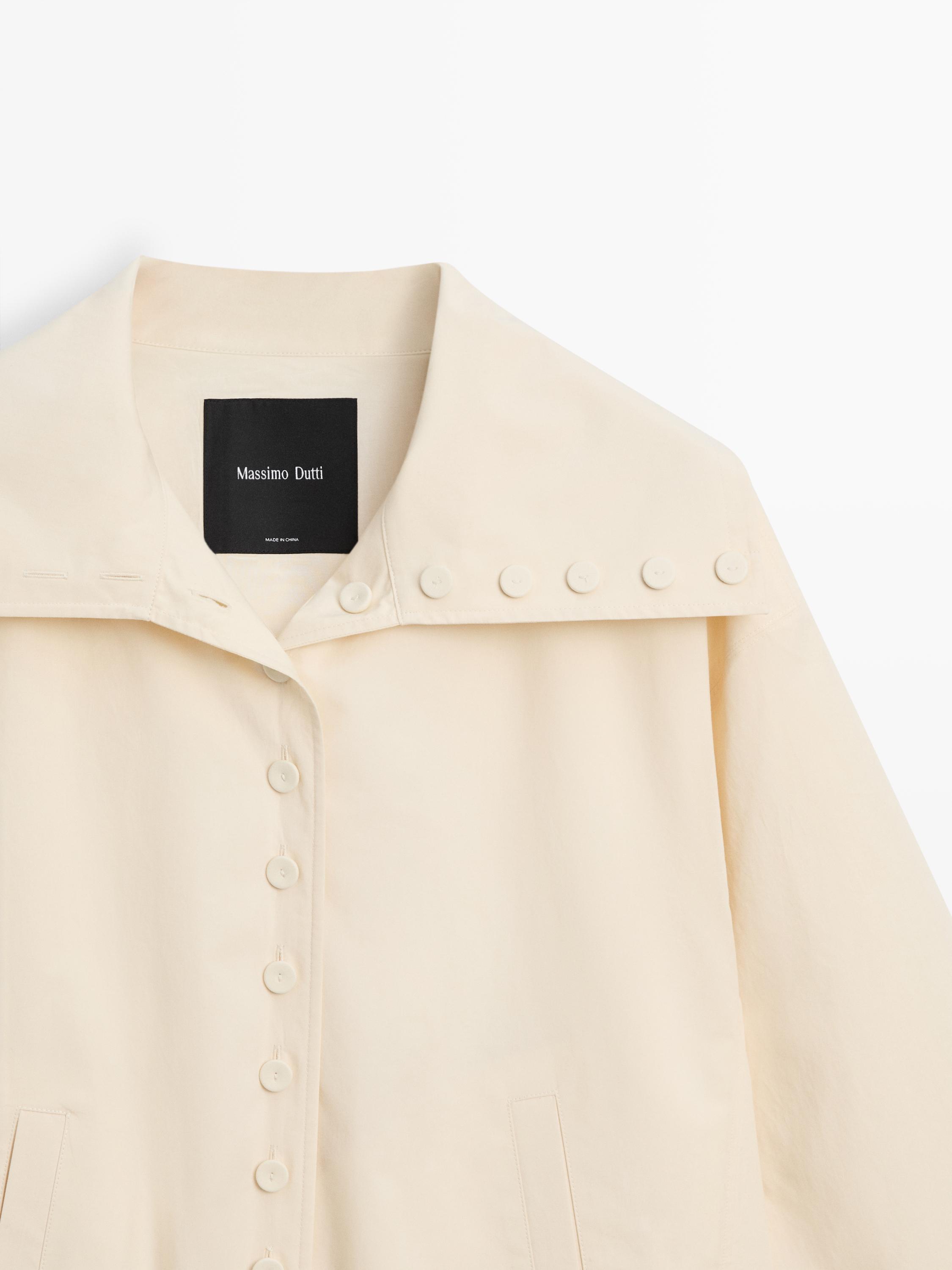 Cotton jacket with button details